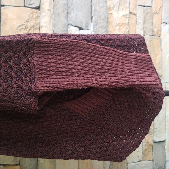 Sweater - Picture 3 of 3